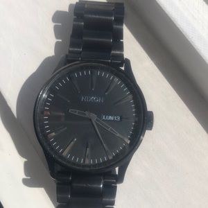 Nixon 42mm Sentry stainless steal watch all black